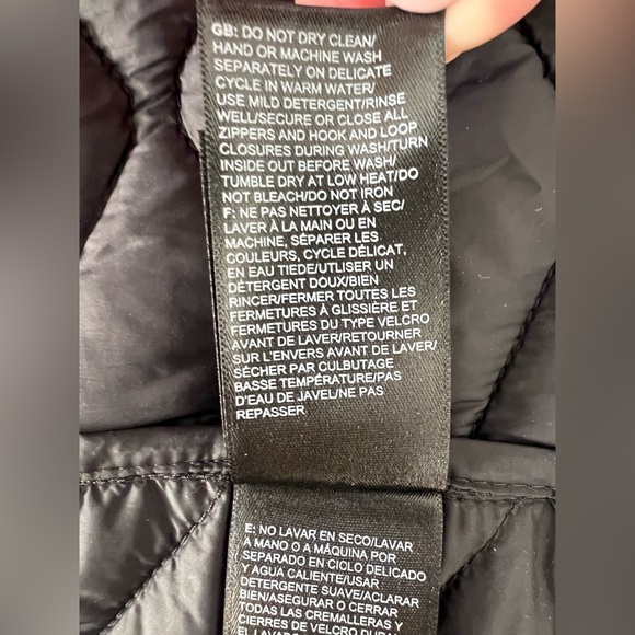 North Face Women’s Primaloft Thermoball jacket Multi Glitch Print Zip Up M LN - Picture 7 of 10